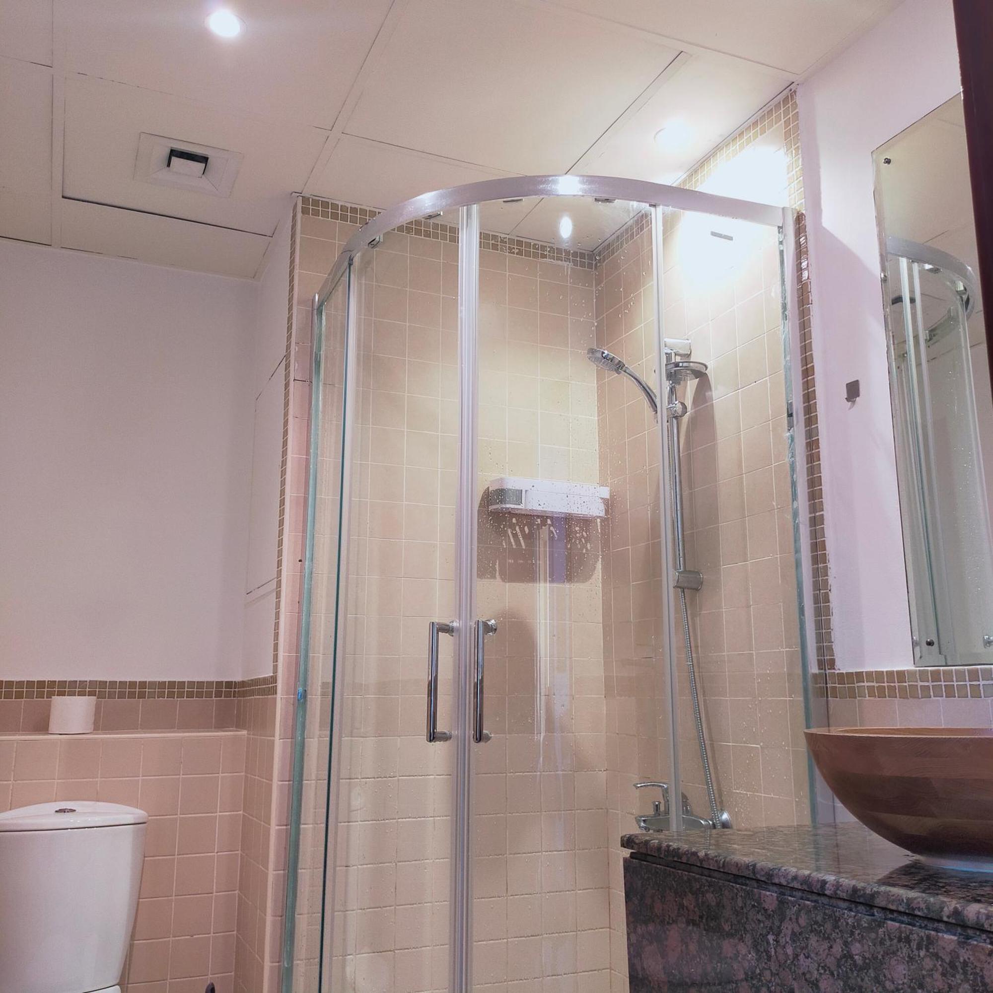 Hostel Sea La Vie Dubaj Zewnętrze zdjęcie